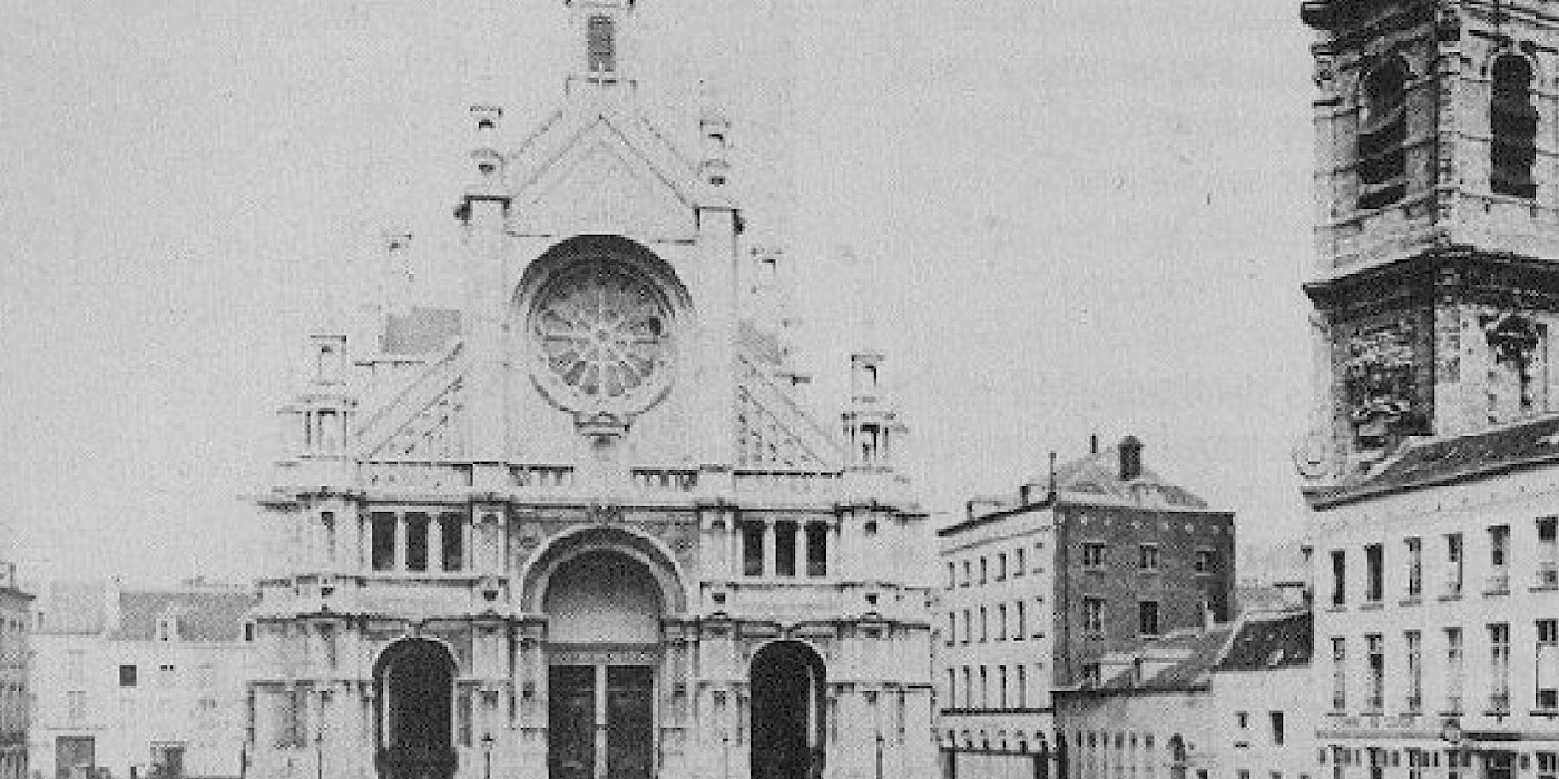 Pictures of the history of the place Sainte Catherine of Brussels black and white