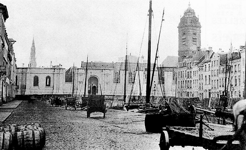 3__eglise_stectherine_en_voie_de_construction.jpg 